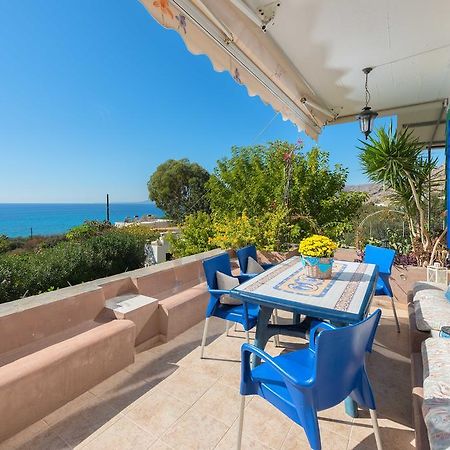 Villa Lia Panorama Pefki Eksteriør billede