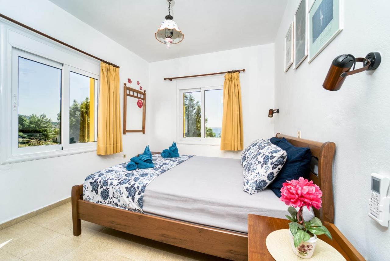 Villa Lia Panorama Pefki Eksteriør billede