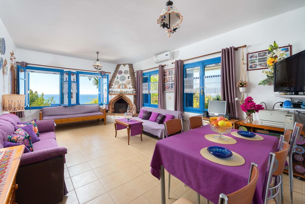 Villa Lia Panorama Pefki Eksteriør billede